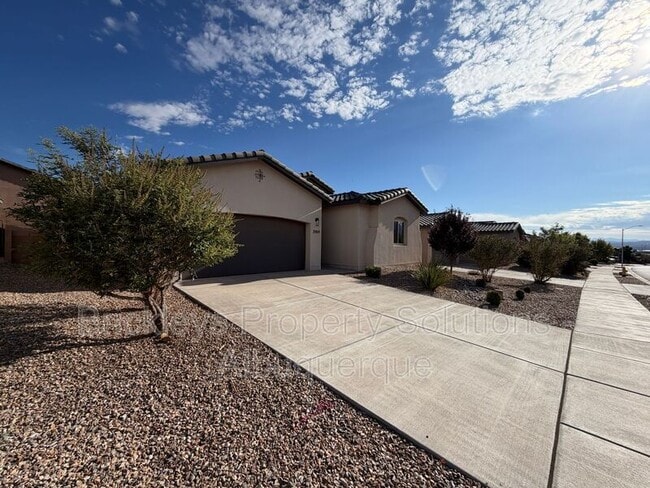 Photo - 3969 Kodiak Rd NE