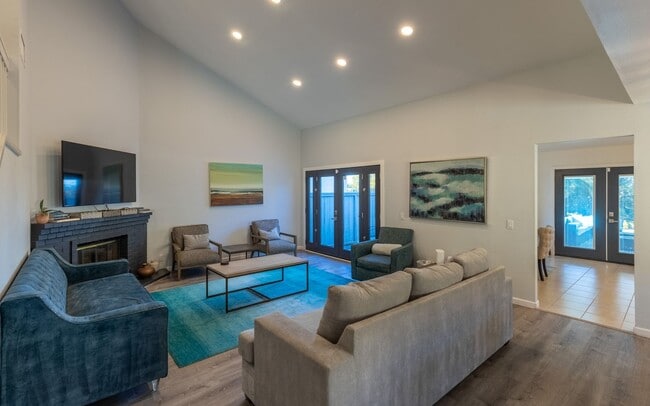 Photo - 7642 Goode St