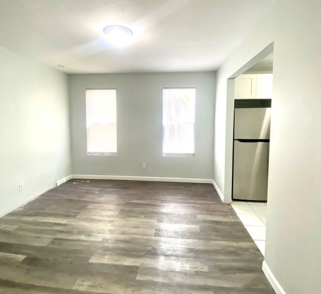 Photo - 8 Cheever Ct Unit 1