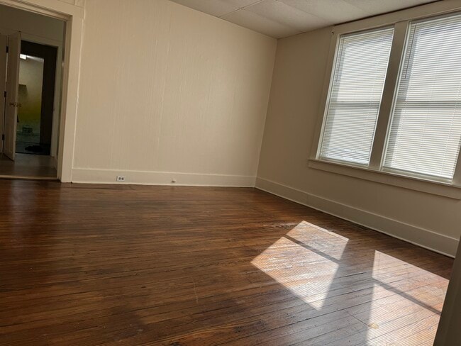 Bedroom - 414 E 2nd St Unit 1