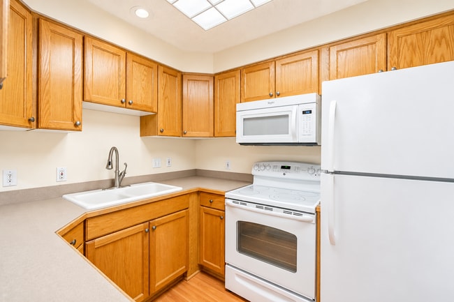 Photo - 1273 N 550 W Unit 9
