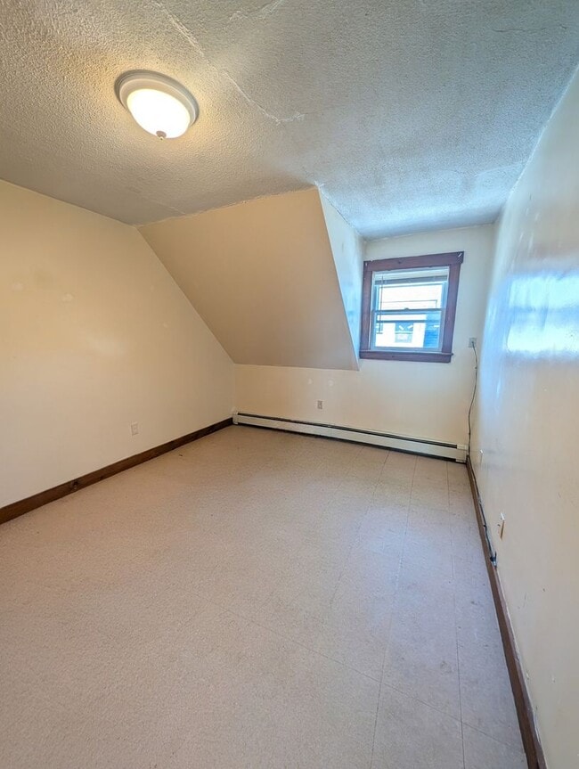 Photo - 306 N Main St Unit 3