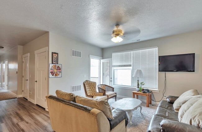 Photo - 13239 Dominica Ln Unit 202