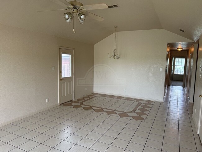 Photo - 4704 Pennington Ave