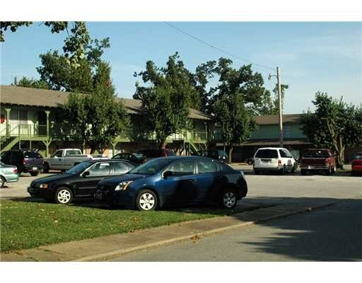 Photo - Henryetta Place Apartments