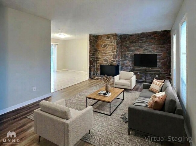 Photo - 6392 Briar Chase Ct