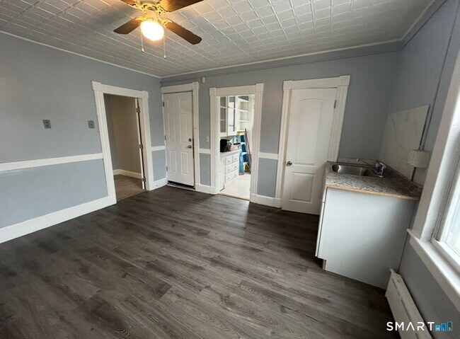 Photo - 17 Congress Ave Unit 2