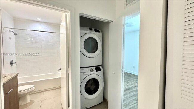 Photo - 2 bedroom in North Miami FL 33161