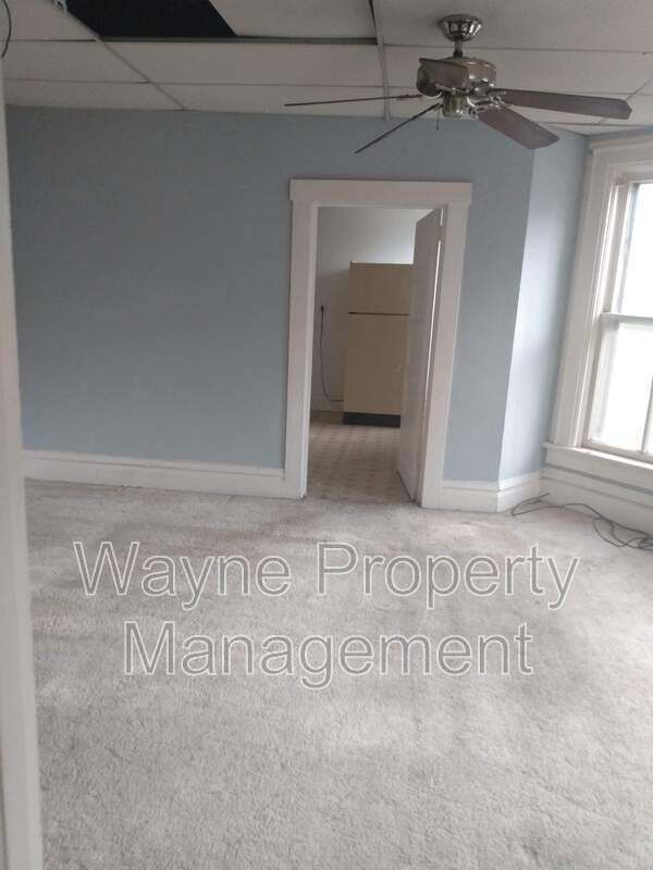 744 1st St Unit 4