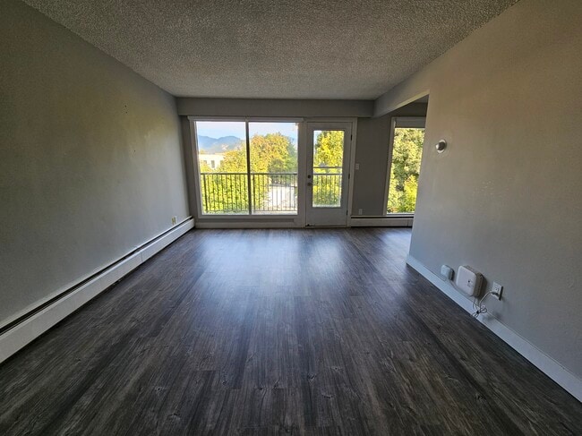 Photo - 46117 Gore Avenue11 Unit 11