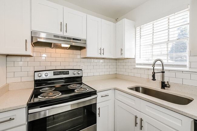 Photo - White Oak Townhomes