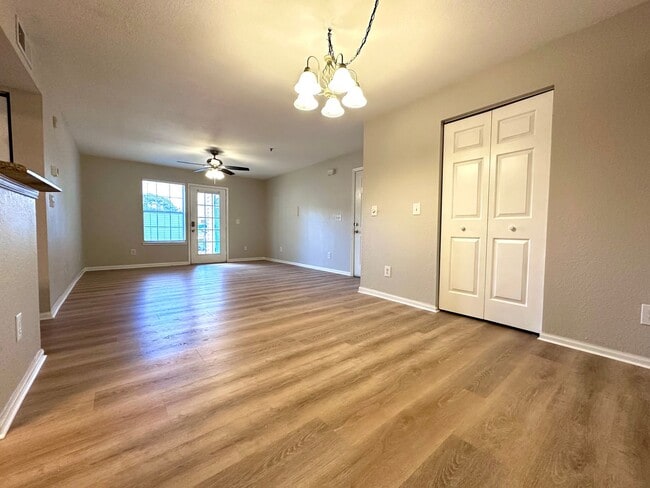 Photo - Newly Renovated 2 Bed / 2 Bath Condo in Indian Lake – Ground Floor Unit! Unidad 363