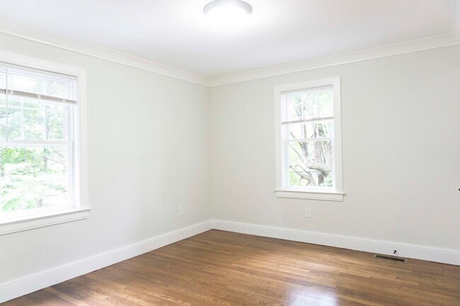 15 Nottinghill Rd