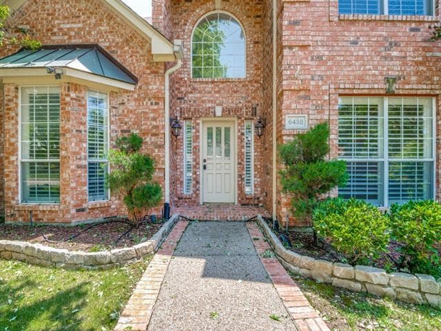 Photo - 6428 Glenhollow Dr