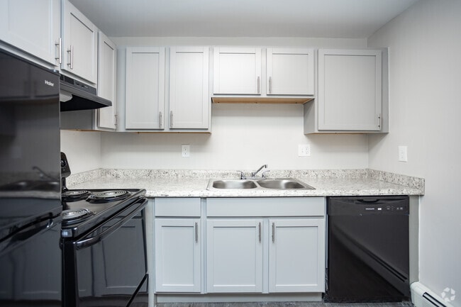 1BR, 1BA