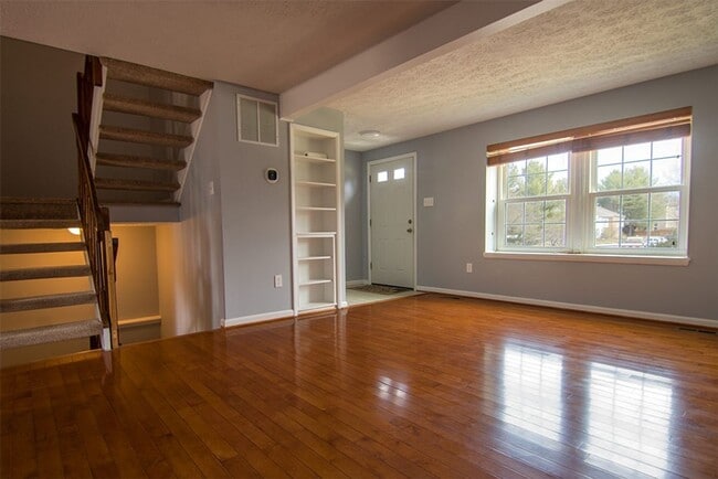 Photo - Commuters dream. Beautiful 3 BR 2 FB, 2 HB townhome