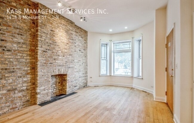 Photo - 1418 N Mohawk St Unit 1-N