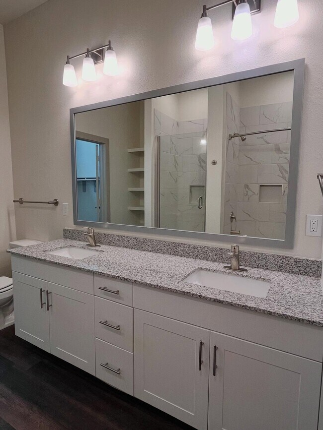 Photo - Oak Grove Lane, Aubrey, TX 76227 - 2 BR 2 ...