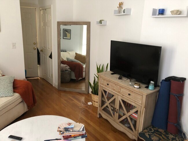 Photo - 22 Phillips St