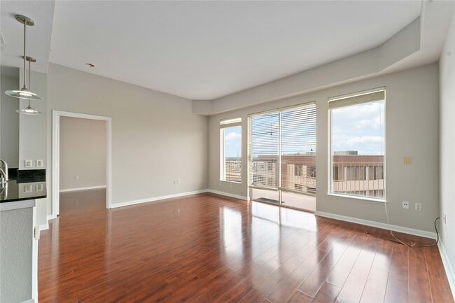 Photo - 3505 Sage Rd Unit 1606