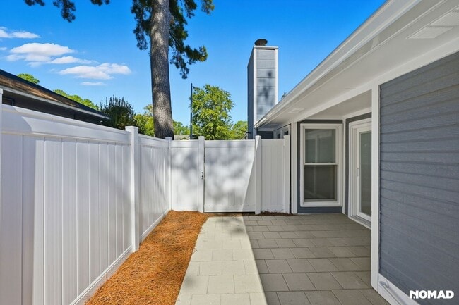 Photo - 4591 Oakfield Ct