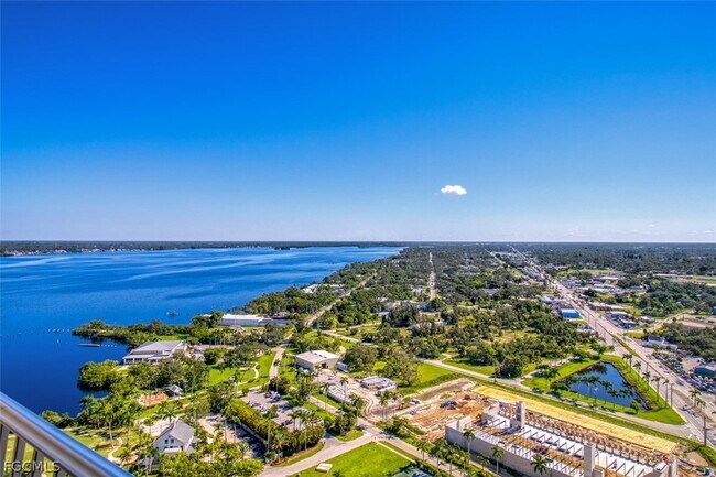 Photo - 3000 Oasis Grand Blvd Unit LPH1