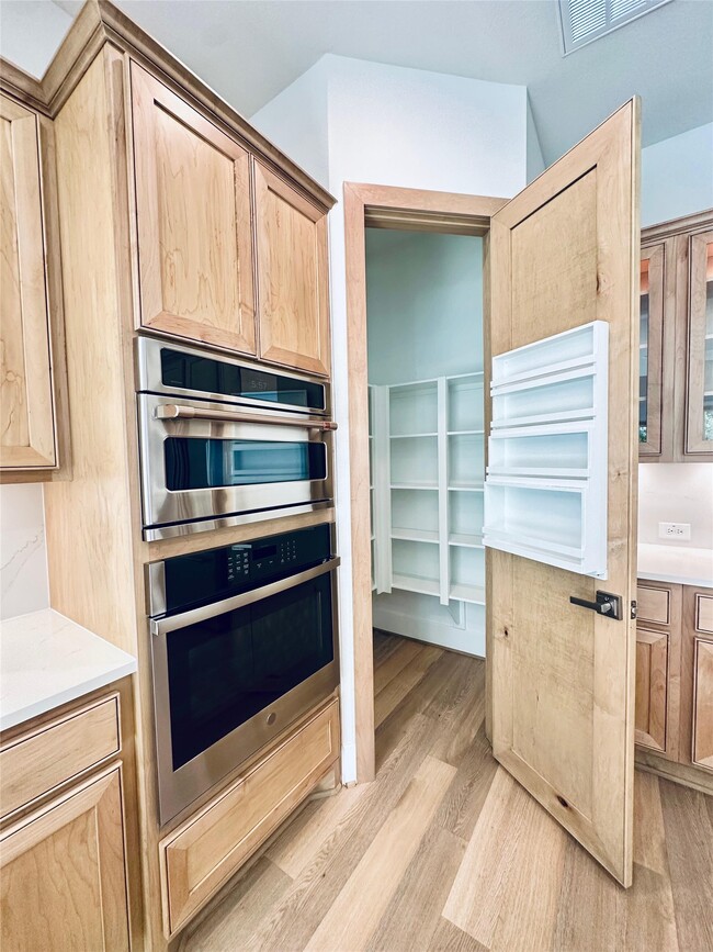 Photo - 6 Gentle Branch Pl