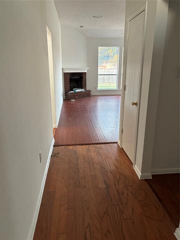 Photo - 105 Cottonwood Ln