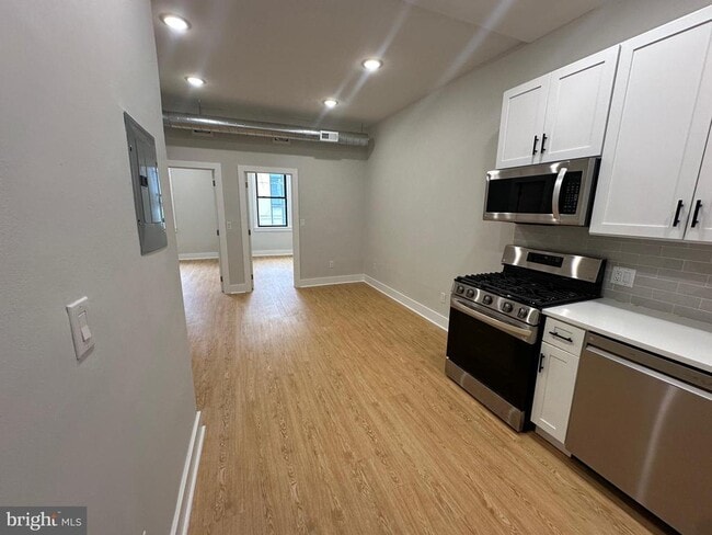 Photo - 1509 N Hancock St Apartment Unit 2F