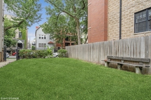 Photo - 3243 N Kenmore Ave Unidad 001