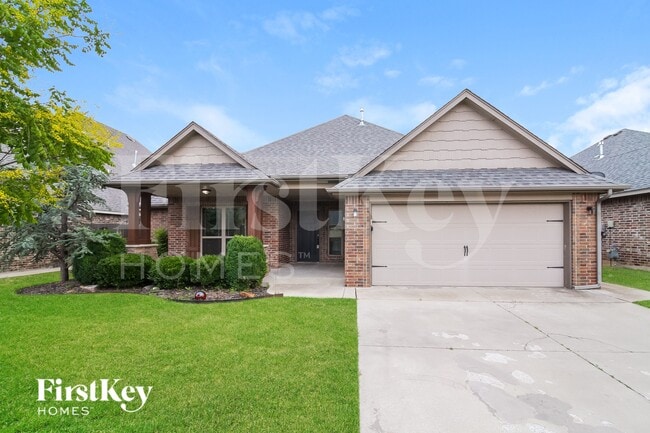 Building Photo - 304 SW 171st St