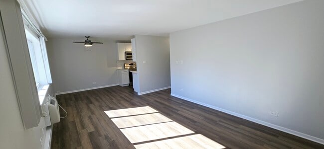 10 Oak Ave