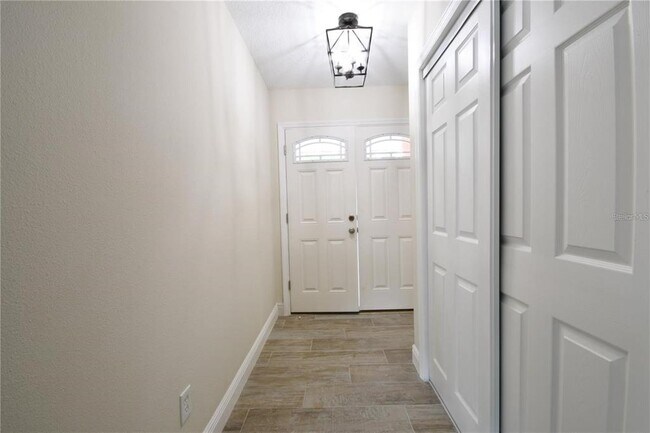 Photo - 450 Obispo Ave