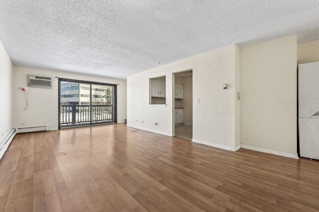 Photo - 225 N Gregory St Unit 225 Gregory St, #6, Aurora