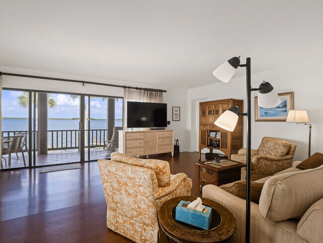 Photo - 1001 Bay Rd Unit # 205