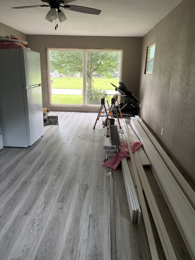 Photo - 1205 Ray St