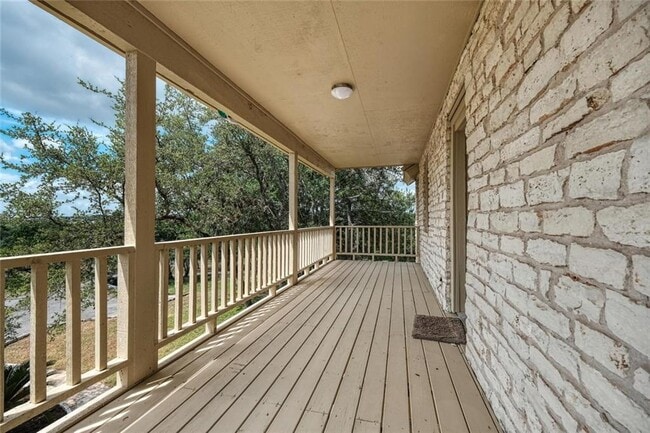 Photo - 2105 Vivian Dr