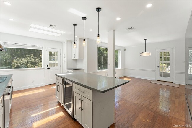 Photo - 128 Moorland Dr