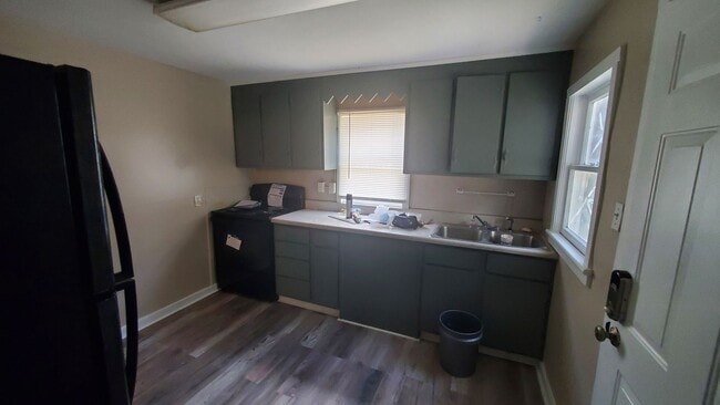 Photo - 1111 Georgia Ave