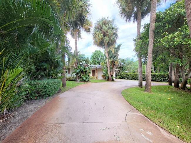 Photo - 1084 SE St Lucie Blvd