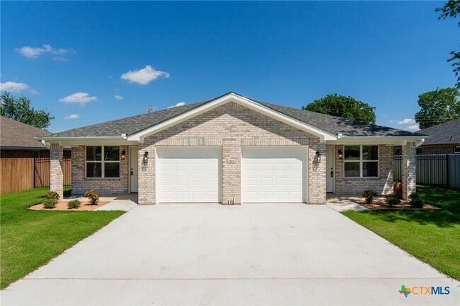 Building Photo - 503 Bonnie Dr