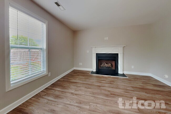 Photo - 3730 Spring Willow Way