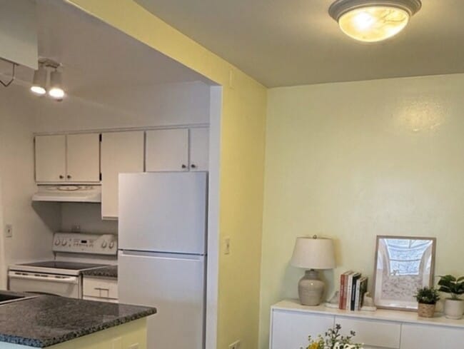 Photo - 420 S Kenilworth Ave