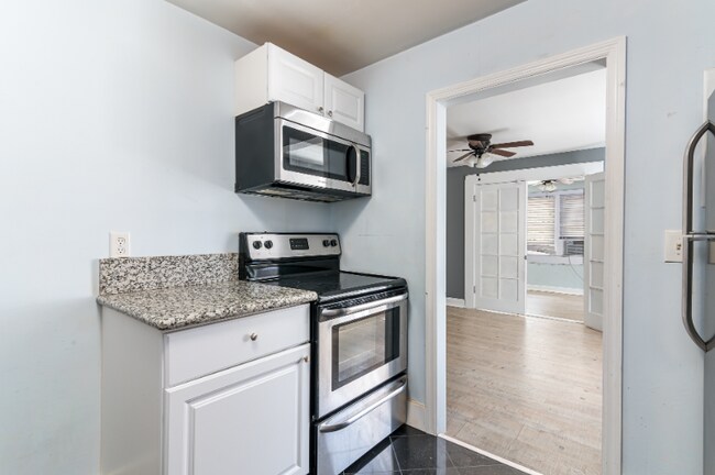 Photo - 120 NE 1st Ave Unidad 6