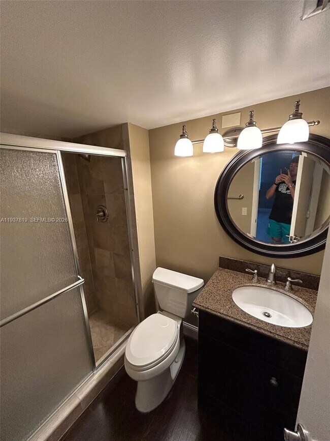 Photo - 3001 W Rolling Hills Cir Unit 705