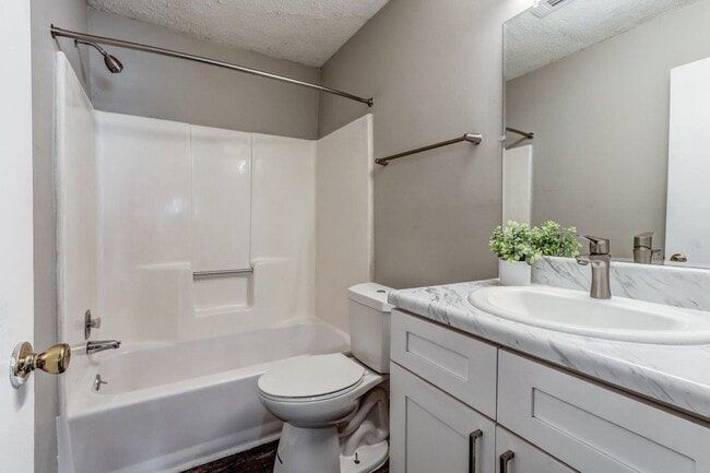 Traditions at Augusta Apartment Homes