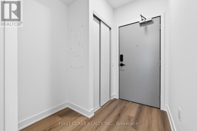 Photo - 758 Dovercourt Rd Unit 411