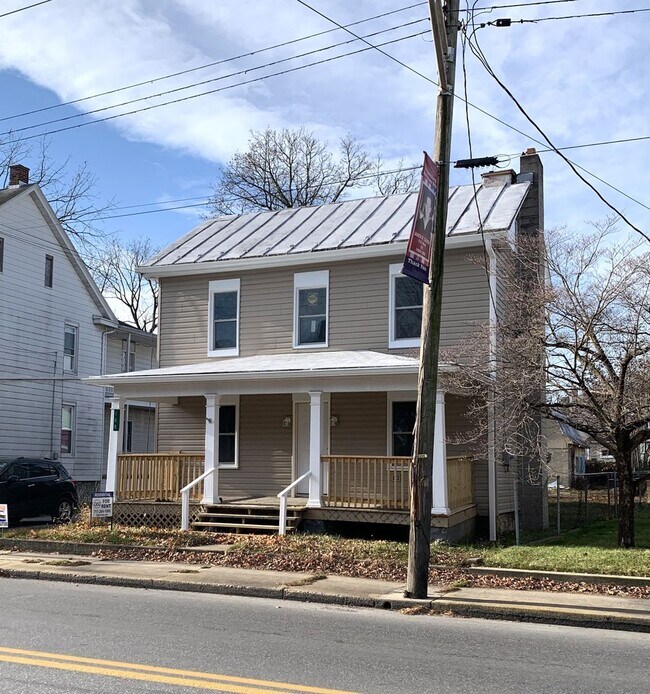 Photo - Newly renovated 4 bed/2.5 bath single fami...