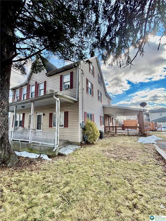 Building Photo - 512 E Walnut St