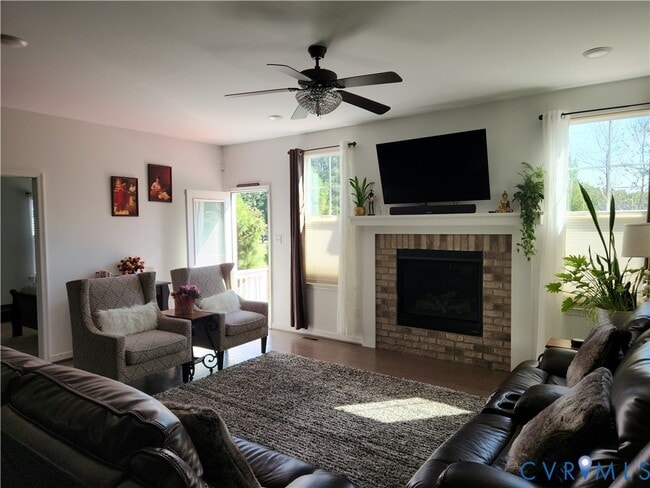 Photo - 9460 Seayfield Ln